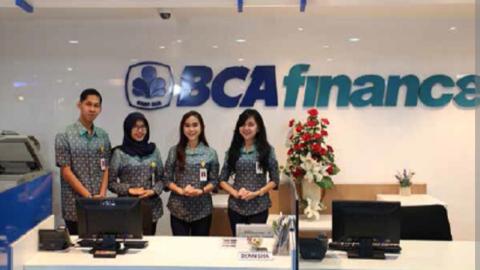 Call Center Halo BCA: +62.0857.6990.8715. (menu BCA Life) Jam layanan 06.00-22.00 WIB.